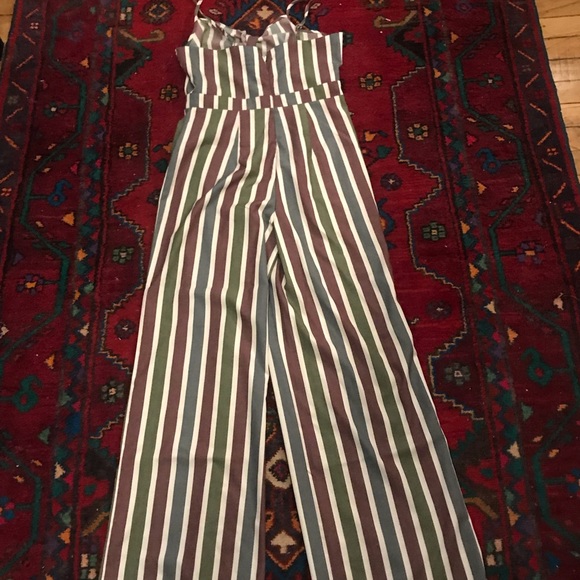 Jumpsuit - Picture 4 of 7